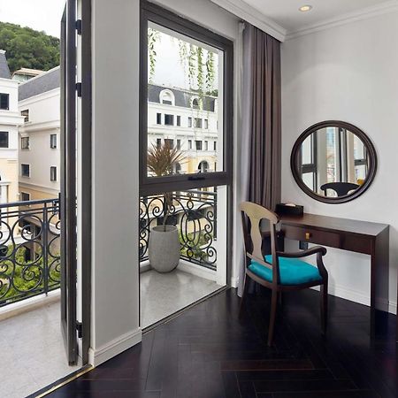 The Almin Hotel Ха Лонг Екстериор снимка