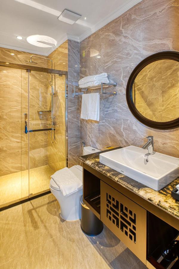 The Almin Hotel Ха Лонг Екстериор снимка